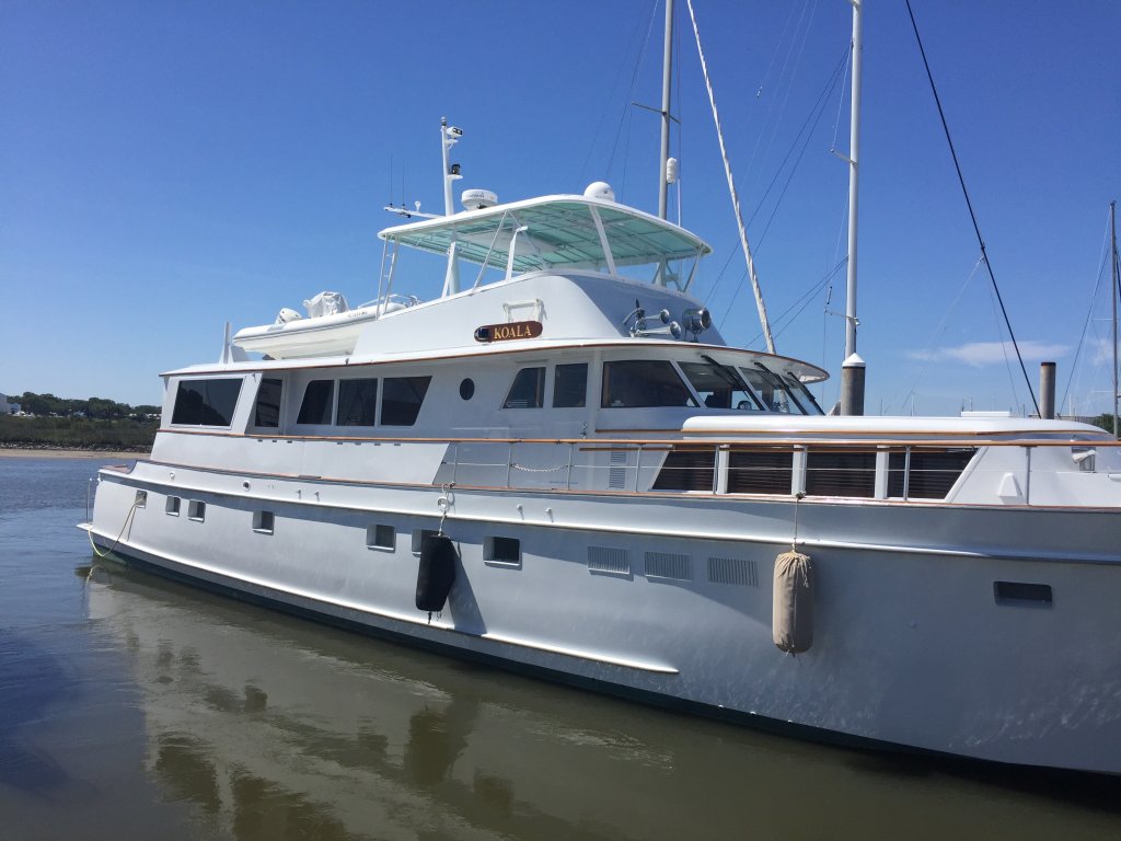 makrolon vr ferry helm enclosure   piedmont plastics