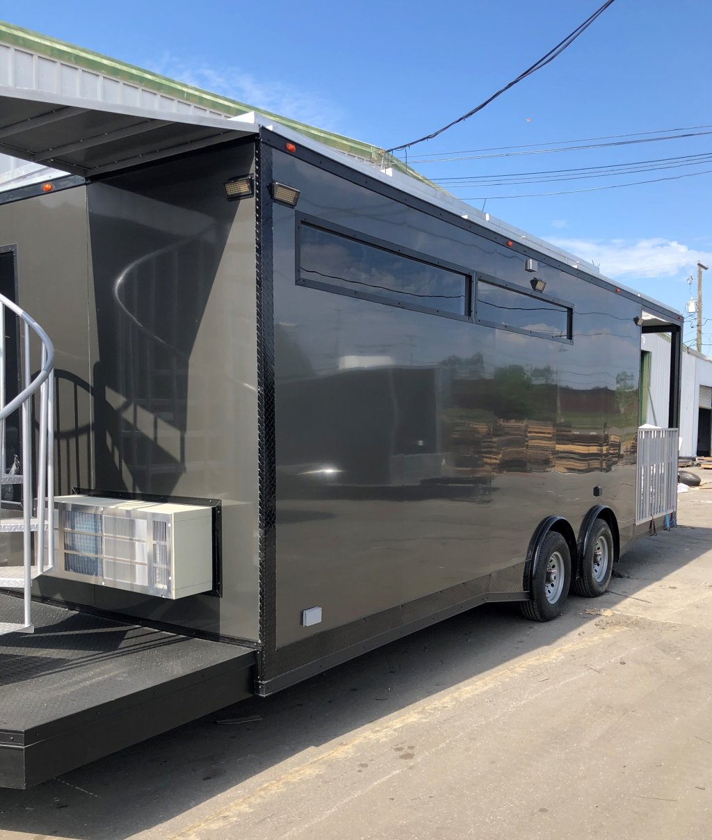 PolyCor Panel Solutions For Trailers & Vehicles | Piedmont Plastics